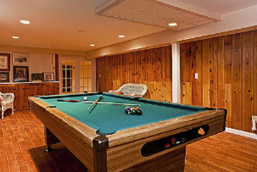 Common Area: Billiard Room