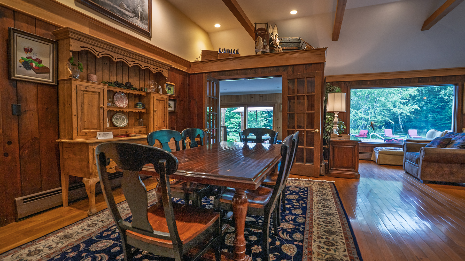 Breakfast Room