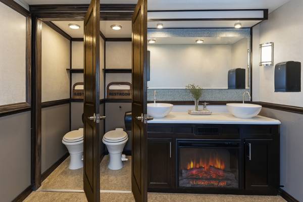 Luxury Portable Restroom Rental